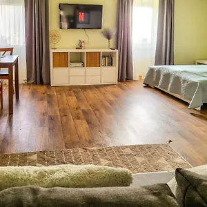 Apartment Mi Casa Vendeghaz - Eger