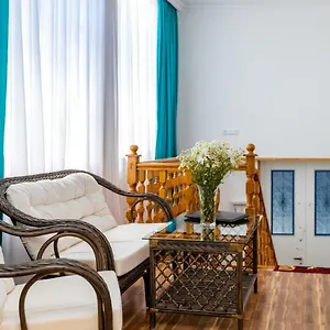 Apart Otel Nana