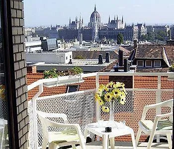 Budavar Bed And Breakfast Budapest Hungary